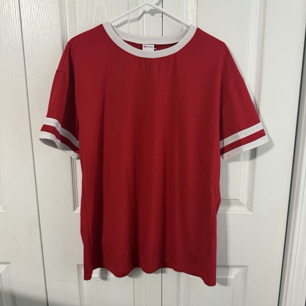 Wiholl Red White Short Sleeve Tee Women's Size Large Travel Casual Office Preppy